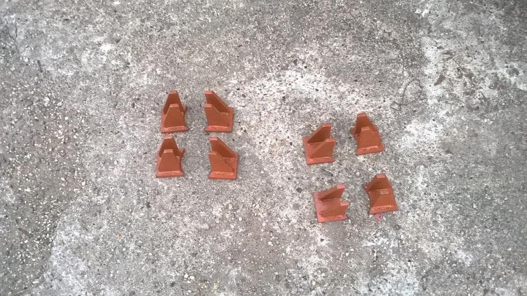 Двухупорные опоры на складе Петербурга