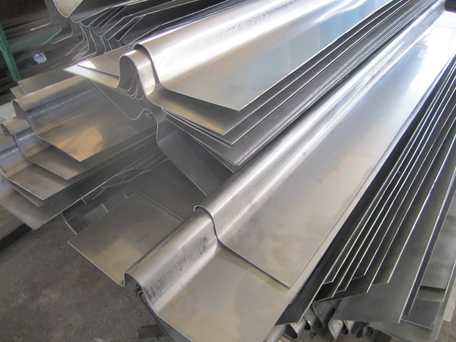 Стальные деформационные швы