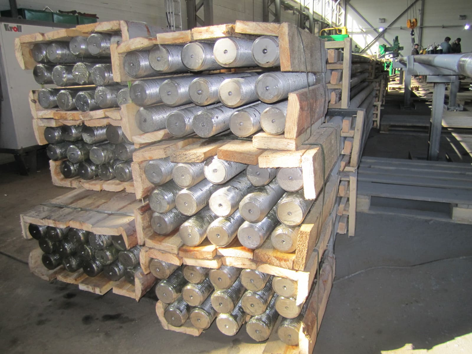 Изготовленное звено анкерной тяги Изготовленное звено анкерной тяги