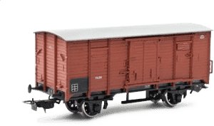 Крытый жд вагон