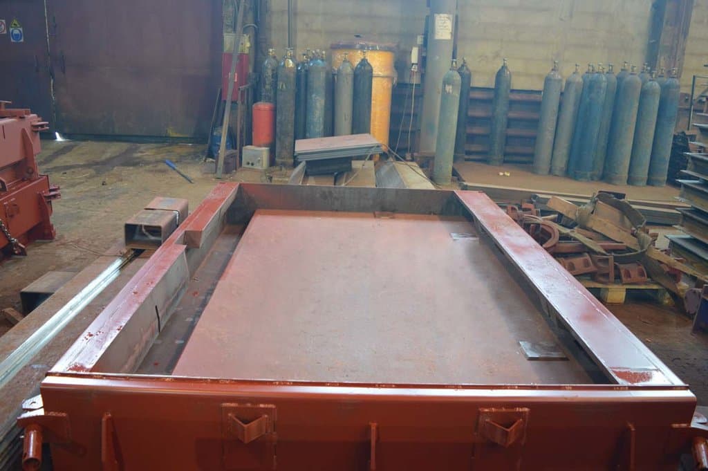 Форма для изготовления лестничной площадки Форма для изготовления лестничной площадки