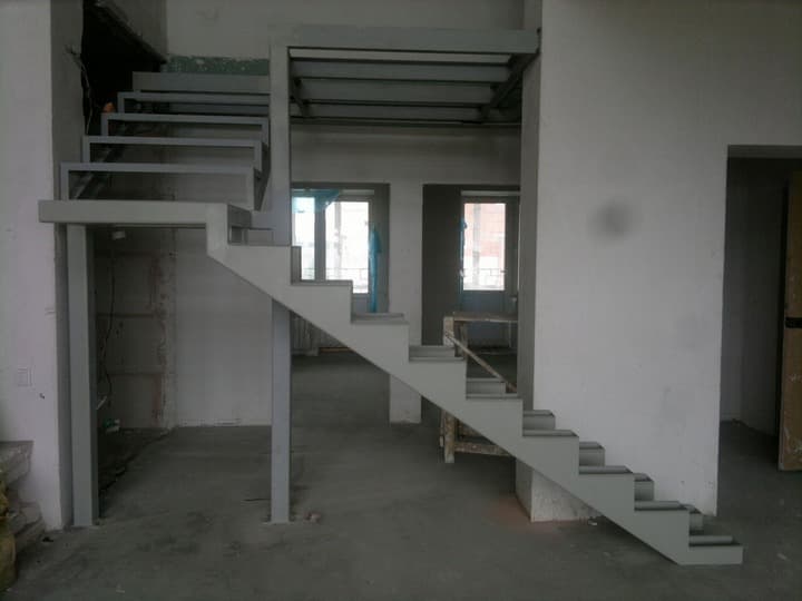 Лестничный марш из железобетона