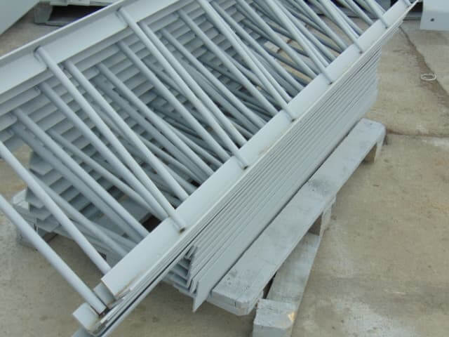 Лестницы, площадки, стремянки и ограждения