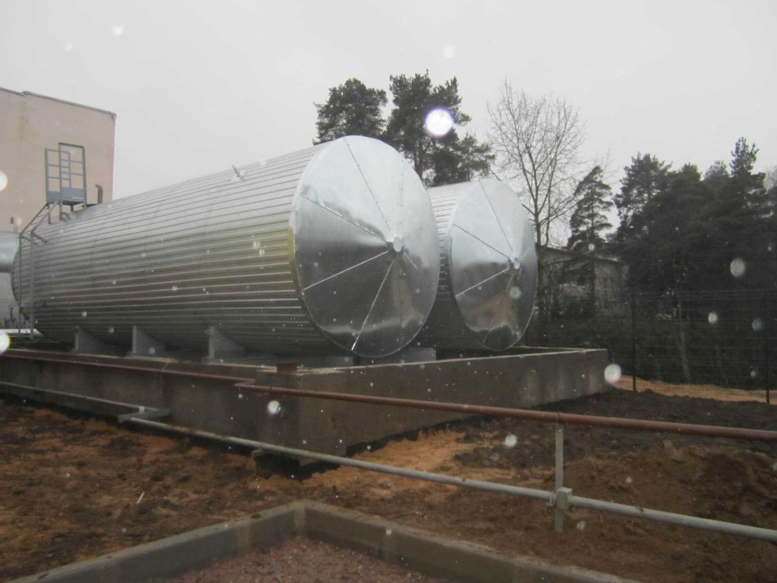 Емкости для воды из нержавеющей стали