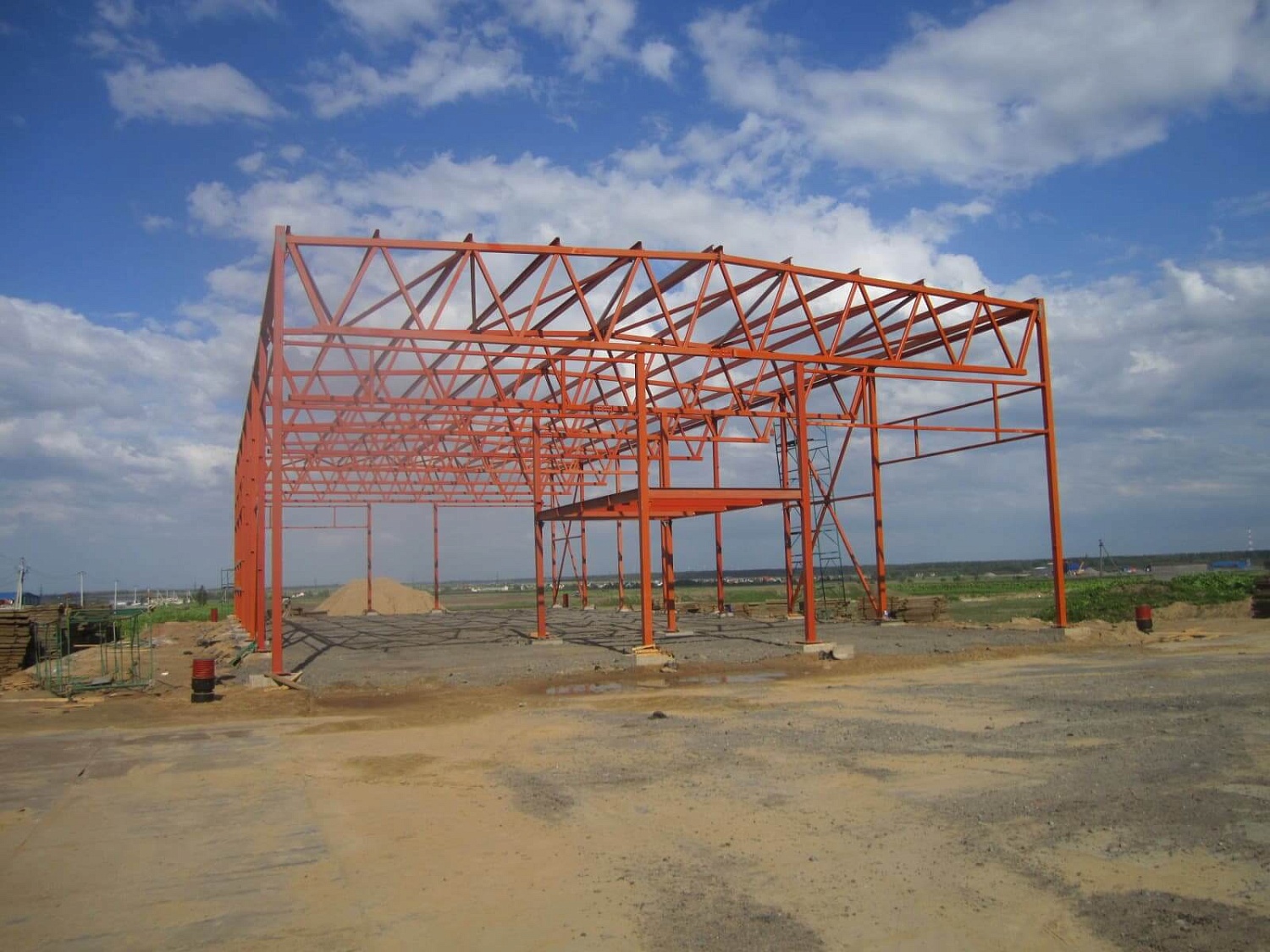 Металлоконструкции под сэндвич панель