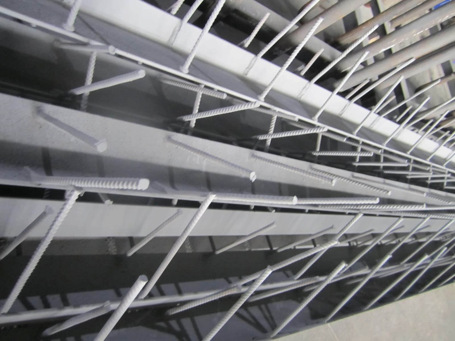 Закладные детали ворот