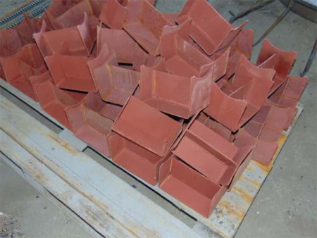 Плита опорная с прокладкой диэлектрической