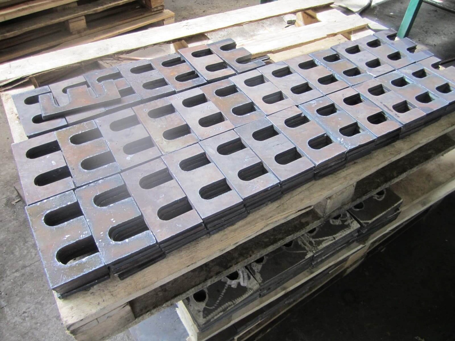 Закладная деталь рельса