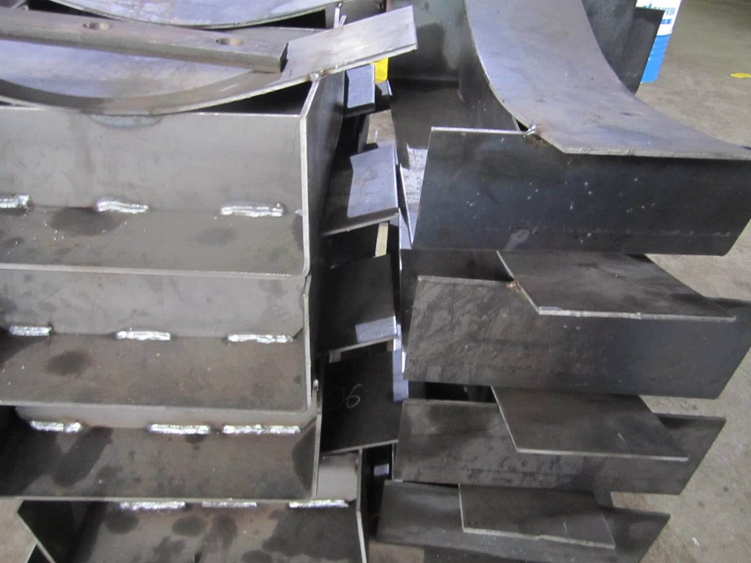 Производство опор трубопроводов