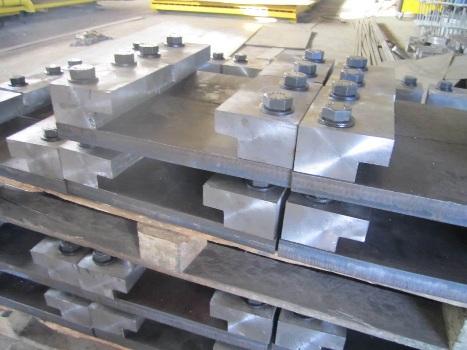 Изготовление крепления путей